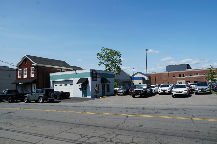 More Photos Of 430 Broadway, Schenectady General Retail For Sale