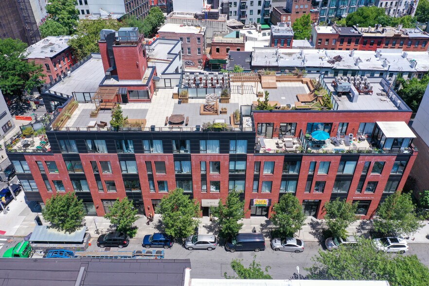 More Photos Of 219-237 Grand St, Brooklyn Apartments For Lease