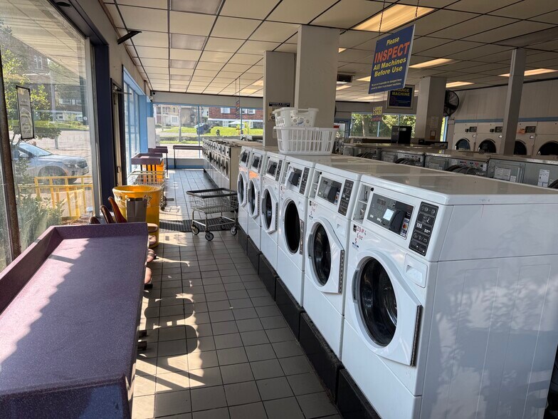 More Photos Of 331-335 N Main St. & W 8th Ave., Gloversville Manufacturing For Sale