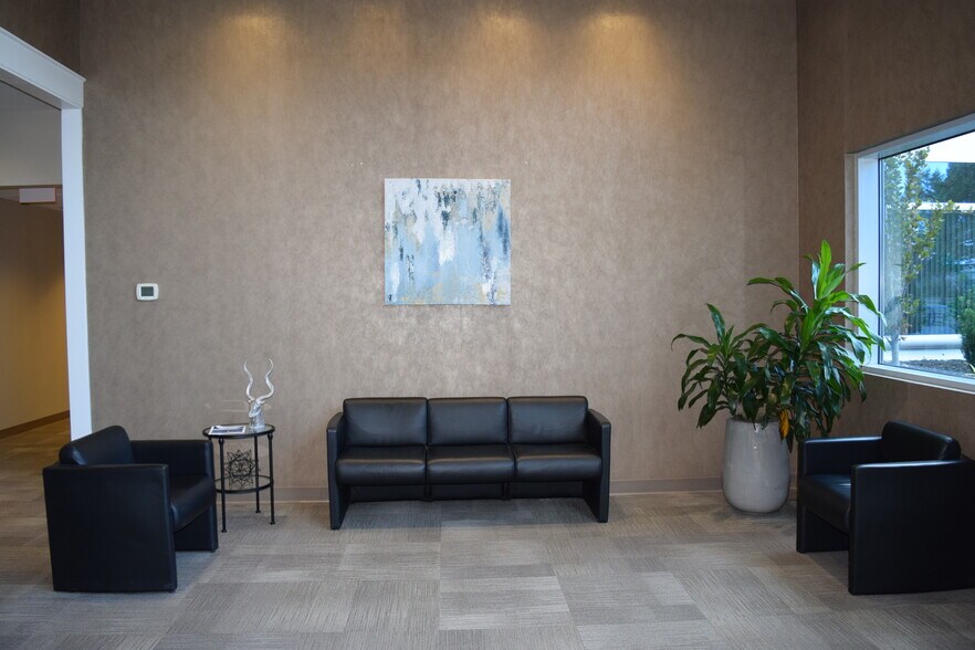 More Photos Of 5000 Dearborn Cir, Mount Laurel Medical For Lease