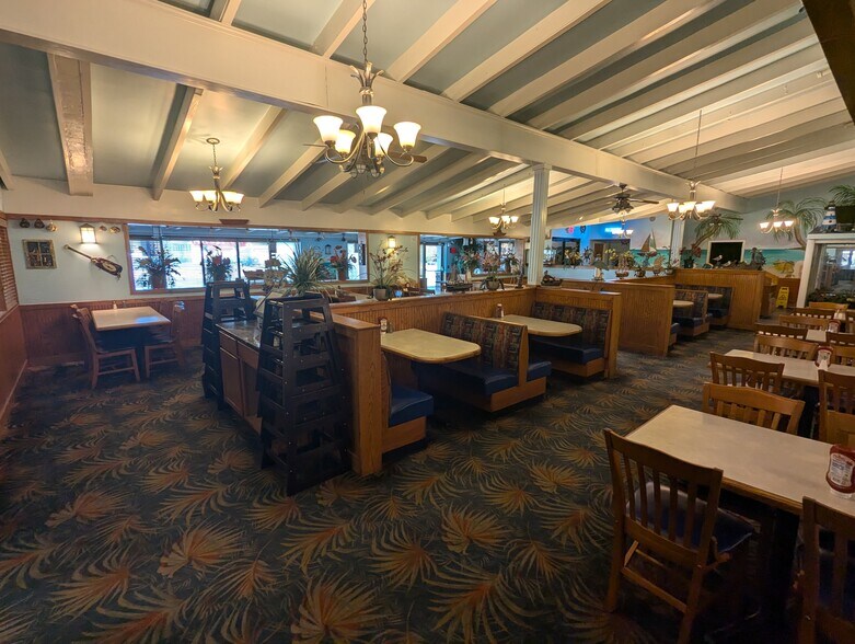 More Photos Of 2418 Canton Rd, Marietta Restaurant For Sale