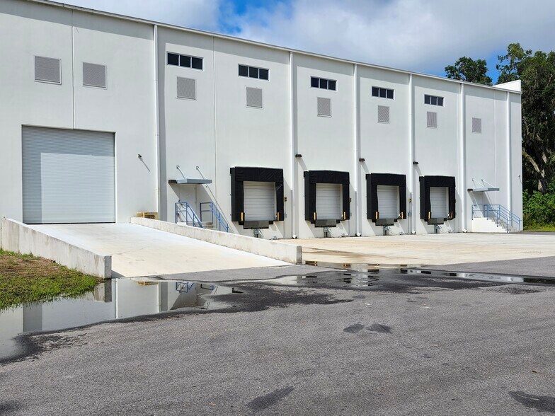 More Photos Of 528 Sunbury Rd, Midway Warehouse For Lease