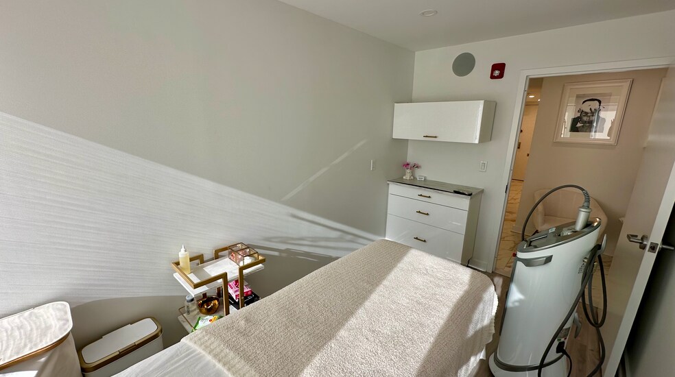 More Photos Of 2185 Lemoine Ave, Fort Lee Apartments For Sale