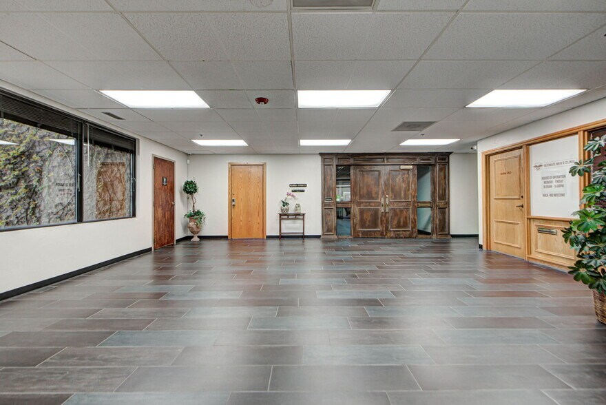 More Photos Of 3727 NW 63rd St, Oklahoma City Medical For Sale