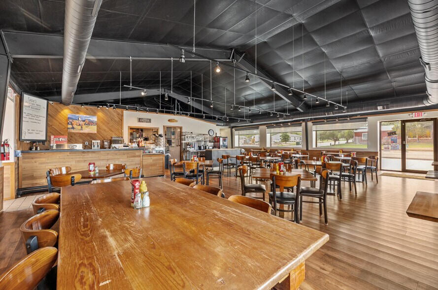 More Photos Of 515 W 5th St, Pine Bluffs Restaurant For Sale