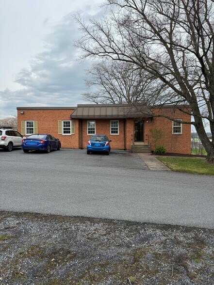 More Photos Of 3060 N Valley Pike, Harrisonburg Office Residential For Lease