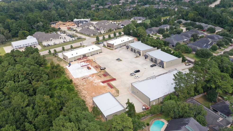 More Photos Of 1905 Longmire Rd, Conroe Unknown For Lease