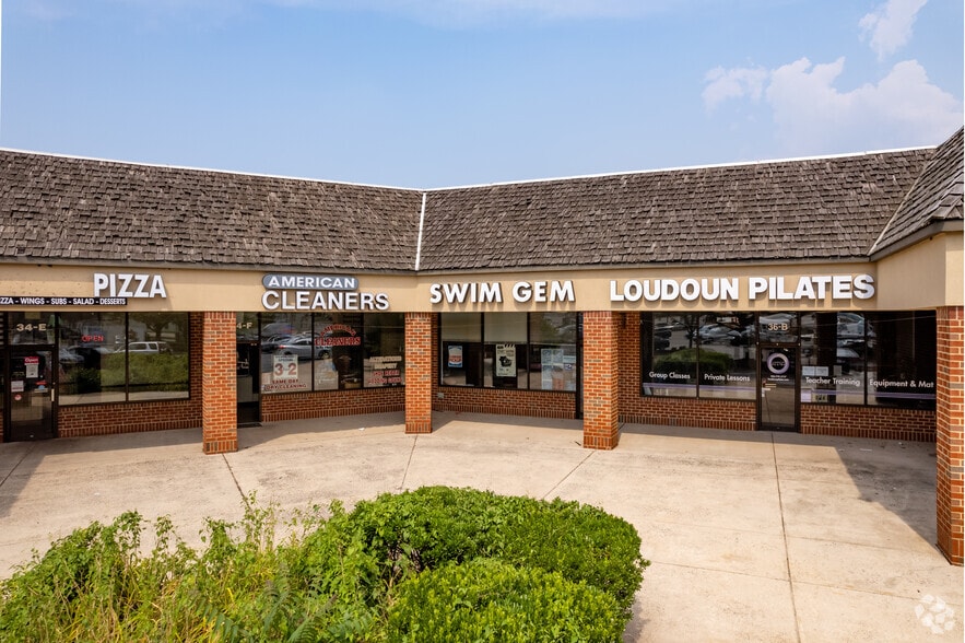 More Photos Of 26-40 S Catoctin Cir SE, Leesburg Unknown For Lease