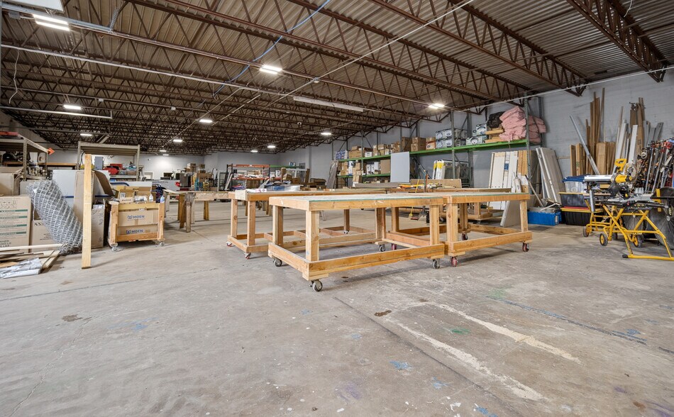 More Photos Of 1835 Industrial Blvd, Norman Warehouse For Sale