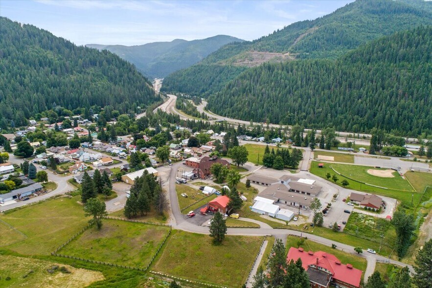 More Photos Of 99 Sather Field Rd, Silverton Lodge Meeting Hall For Sale