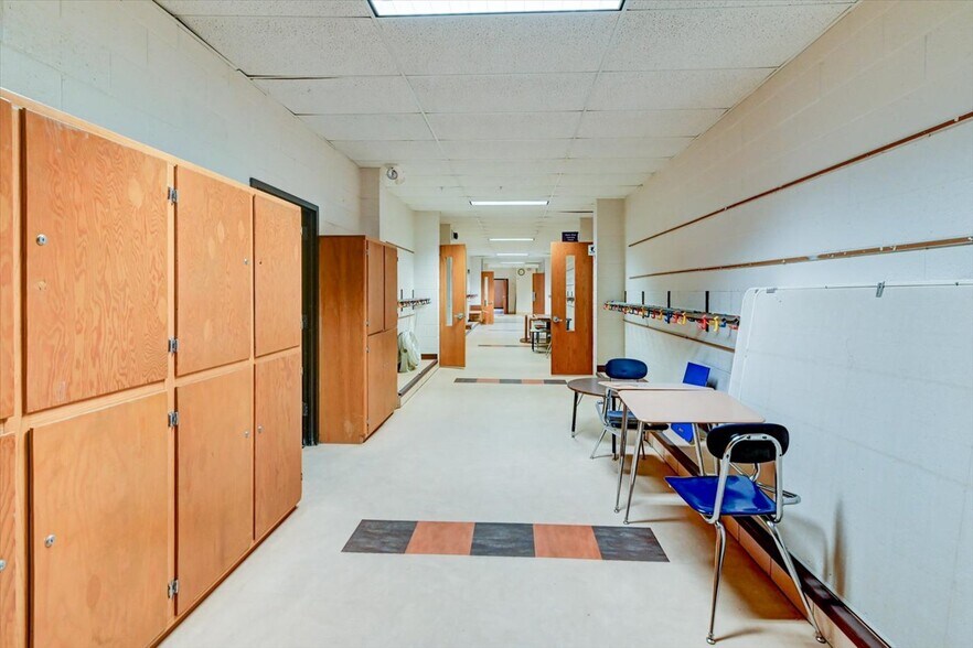 More Photos Of 520 E Holum St, Deforest Schools For Sale