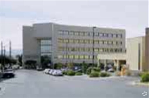 More Photos Of 125 W Hague Rd, El Paso Medical For Lease