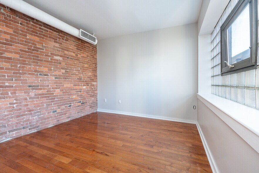 More Photos Of 220-222 Church St, Philadelphia Apartments For Sale