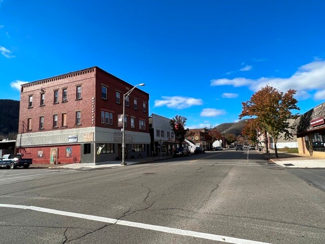 More Photos Of 51 E 4th St, Emporium Apartments For Sale