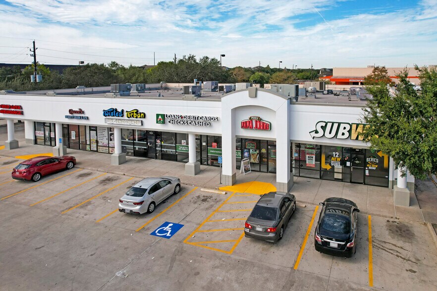 More Photos Of 2838 S Hwy 6, Houston Unknown For Lease