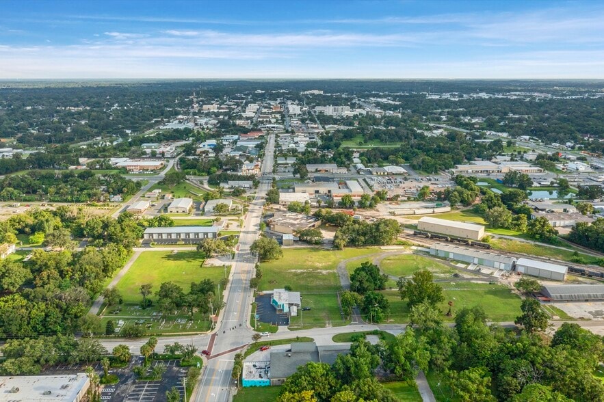 More Photos Of 1412 N Magnolia Ave, Ocala Warehouse For Sale