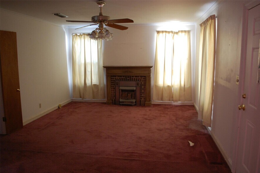 More Photos Of 426 Kings Hwy, Shreveport Office For Sale