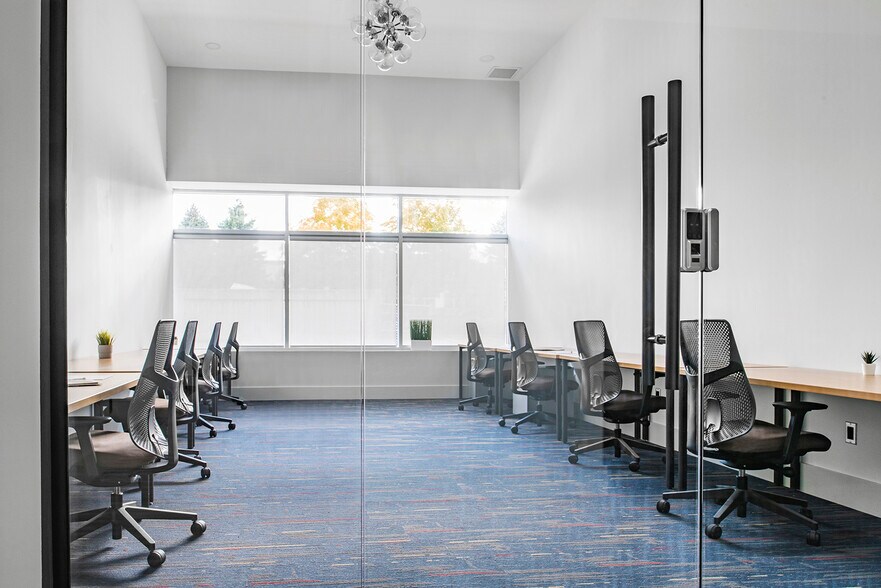 More Photos Of 600 Matheson Blvd W, Mississauga Coworking Space