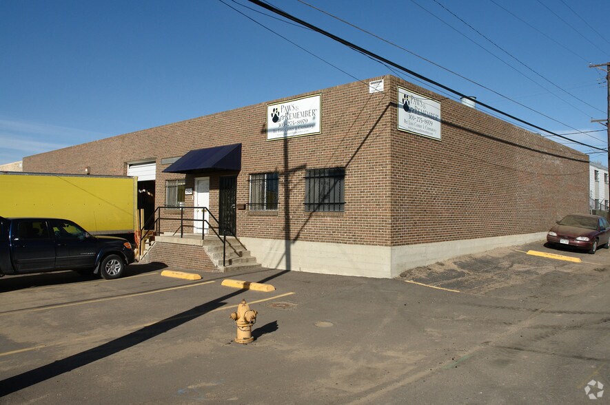 More Photos Of 3900-3924 Niagara St, Denver Manufacturing For Lease