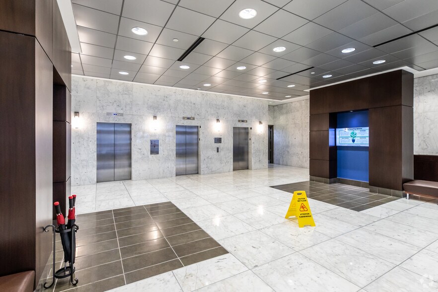 More Photos Of 1545 Carling Ave, Ottawa Office For Lease