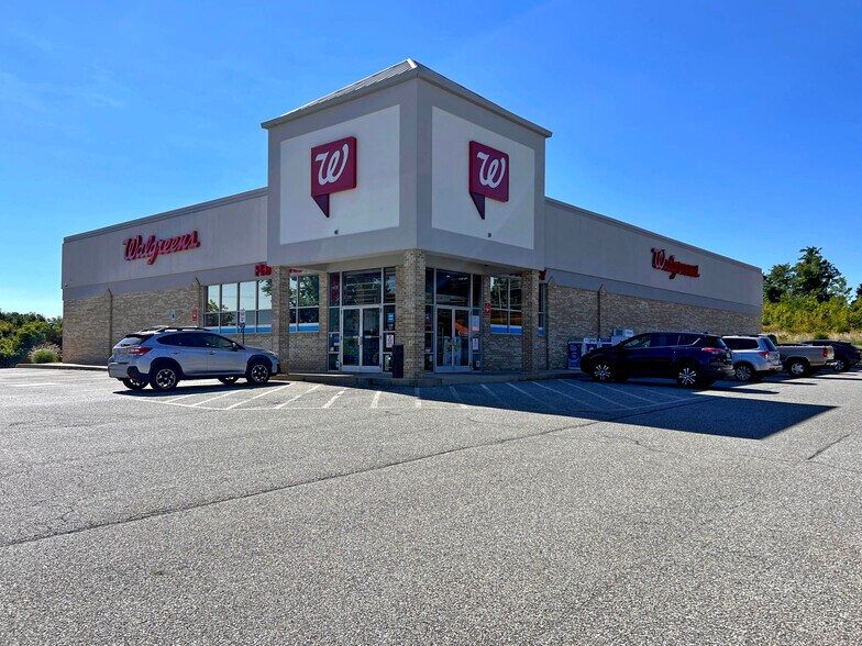 Primary Photo Of 2101 Fallston Rd, Fallston Drugstore For Sale