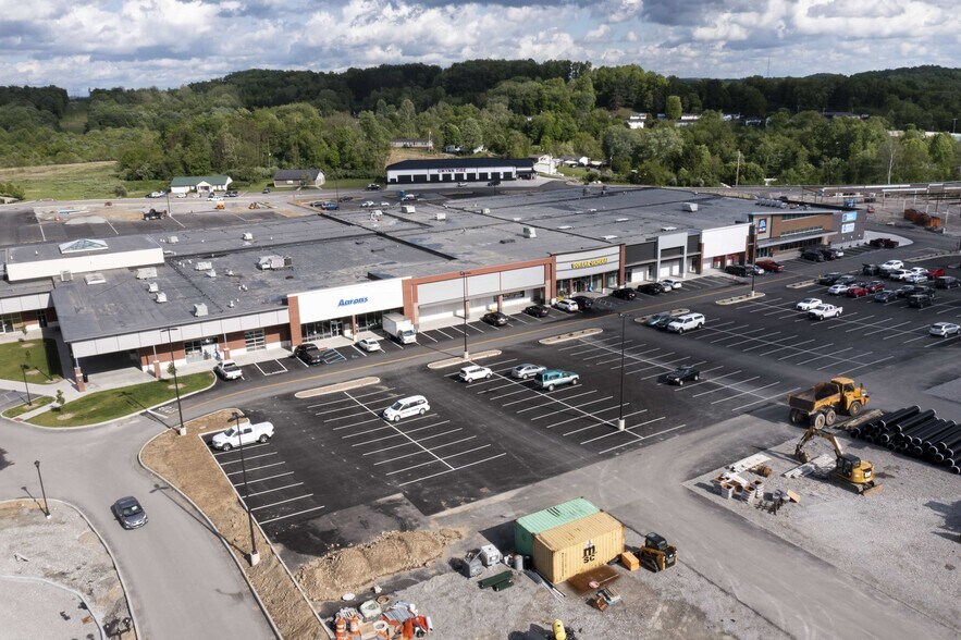 More Photos Of 2600 Middletown Commons, White Hall Coworking Space