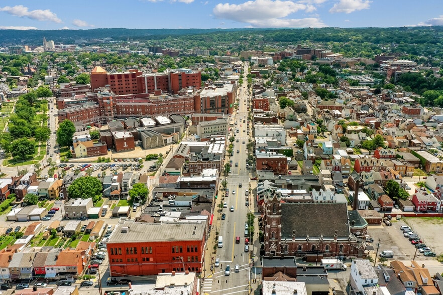 More Photos Of 4711-4713 Liberty Ave, Pittsburgh General Retail For Sale