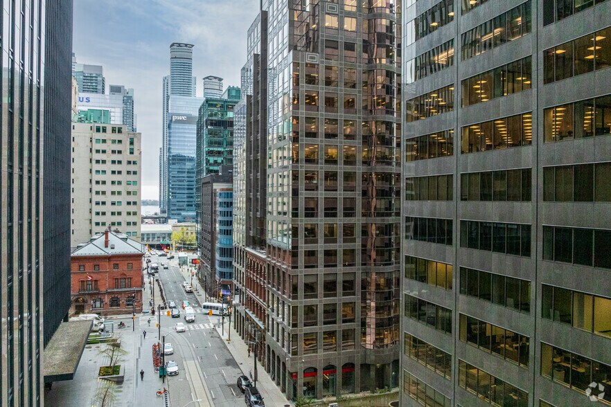 More Photos Of 70 York St, Toronto Office For Lease