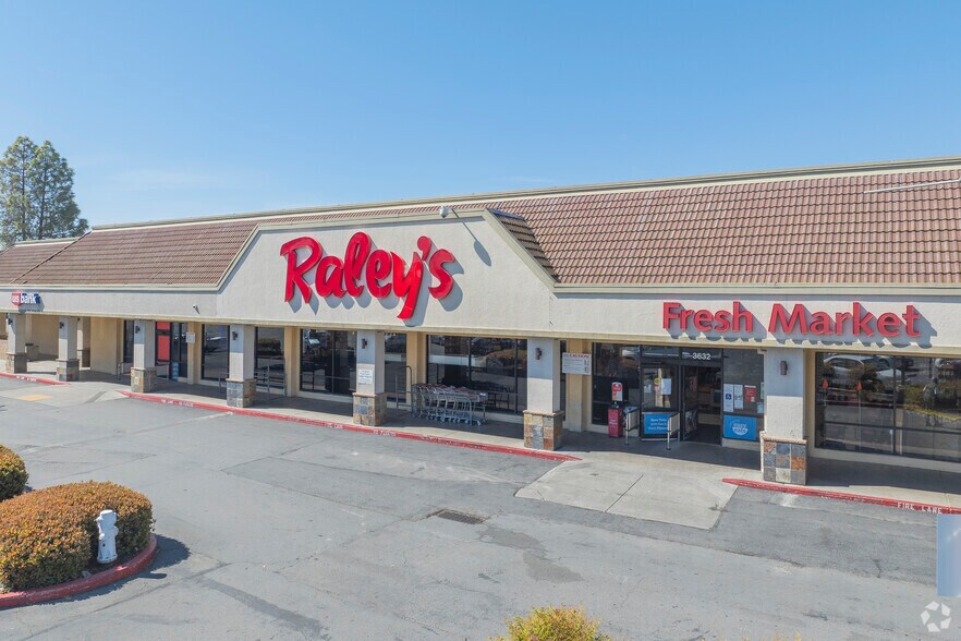 More Photos Of 3600-3714 Lone Tree Way, Antioch Freestanding For Sale