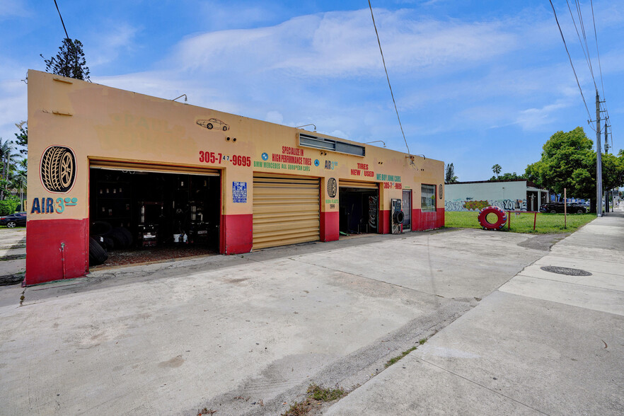 Primary Photo Of 11999 W Dixie Hwy, Miami Warehouse For Sale