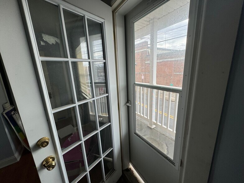 More Photos Of 38-40 W Church St, Hagerstown Religious Facility For Sale
