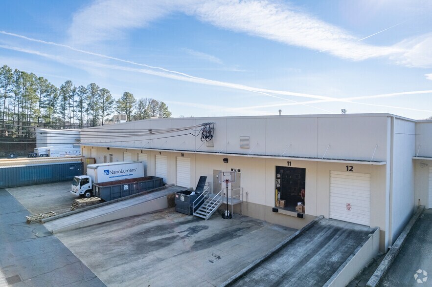 More Photos Of 2777-2791 Peterson Pl, Norcross Distribution For Lease