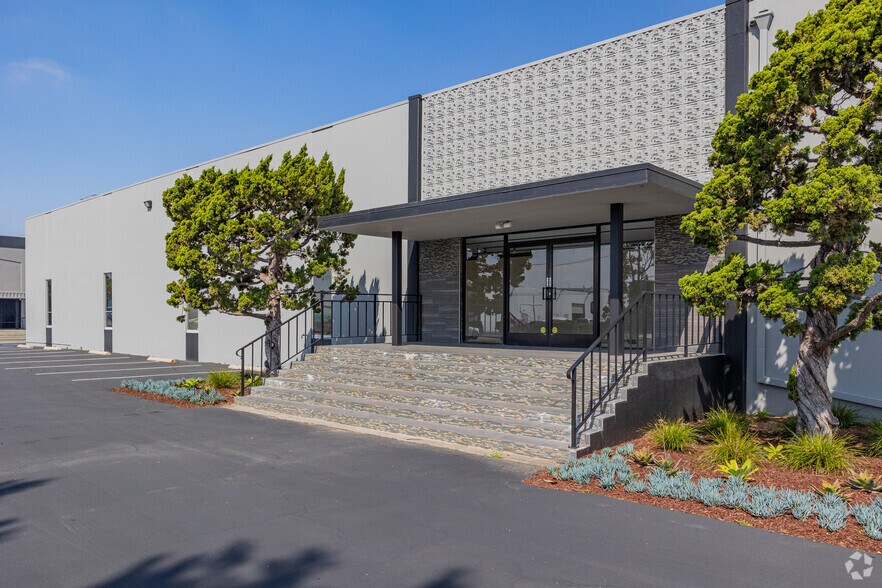Primary Photo Of 1543 S State College Blvd, Anaheim Warehouse For Lease