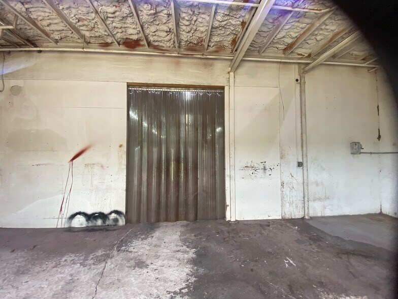 More Photos Of 340 SW 21st Ter, Fort Lauderdale Warehouse For Lease