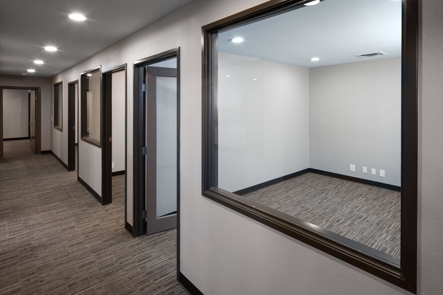 More Photos Of 3291 E Patrick Ln, Las Vegas Medical For Lease