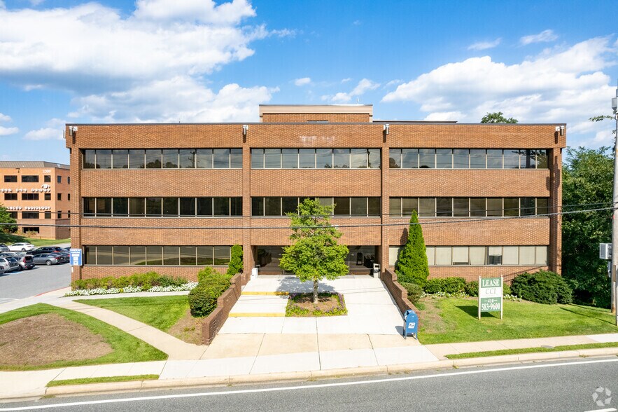 More Photos Of 1205 York Rd, Lutherville Medical For Lease