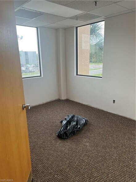 More Photos Of 2525 Harbor Blvd, Port Charlotte Medical For Sale