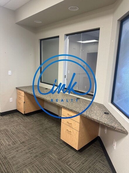 More Photos Of 1667 Lucerne St, Minden Office For Lease