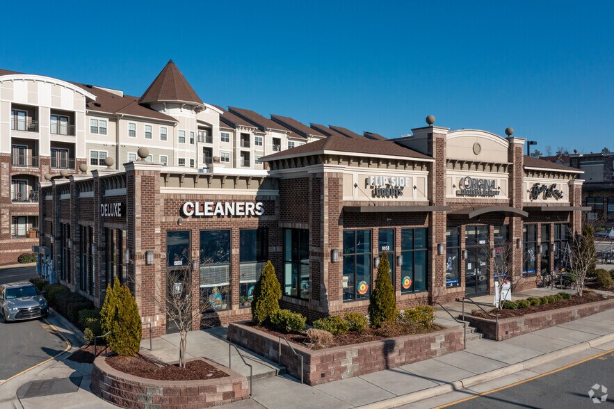 More Photos Of 9906 Chapel Hill Rd, Morrisville Unknown For Lease