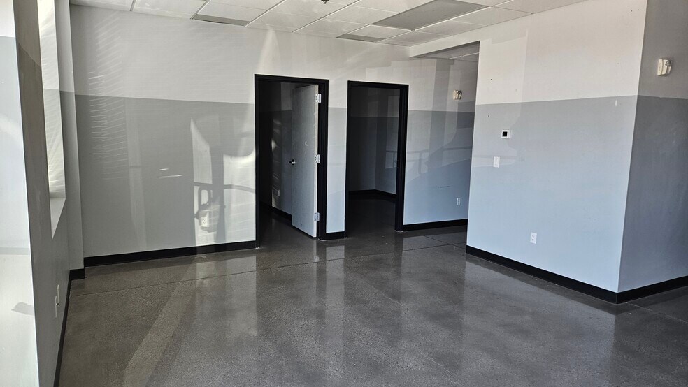 More Photos Of 230 Cutler Dr, North Salt Lake Warehouse For Lease