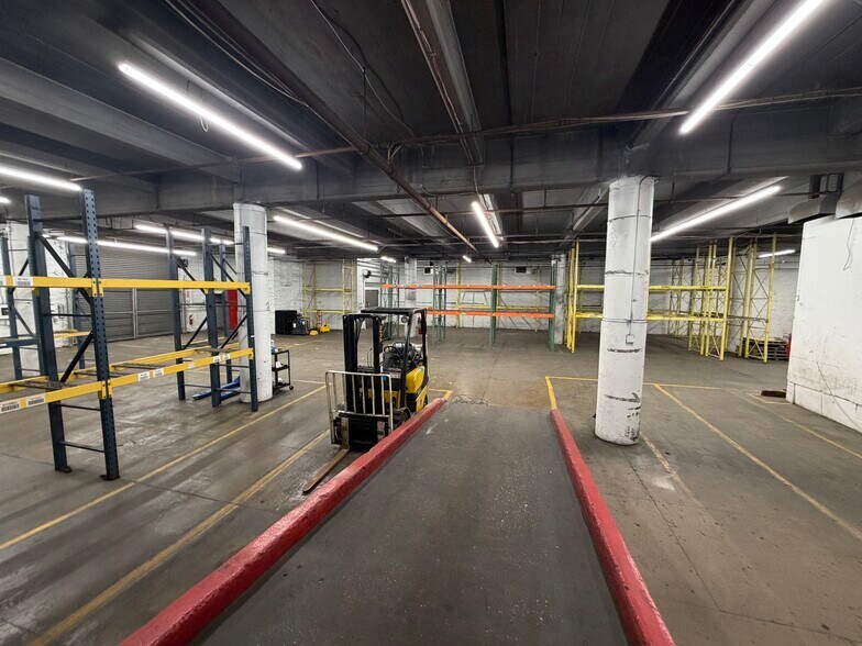 More Photos Of 529-545 Raymond Blvd, Newark Warehouse For Sale