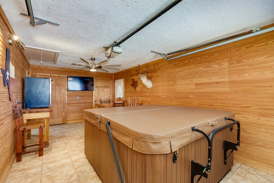 More Photos Of 27427 Highway 36, Damon Land For Sale