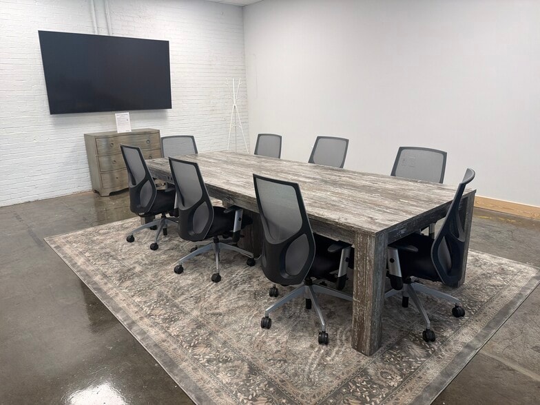 More Photos Of 500 S Main St, Mooresville Coworking Space