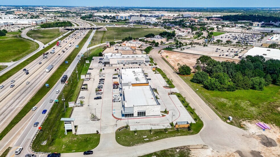 More Photos Of I-10 & Pin Oak Rd, Katy Unknown For Lease