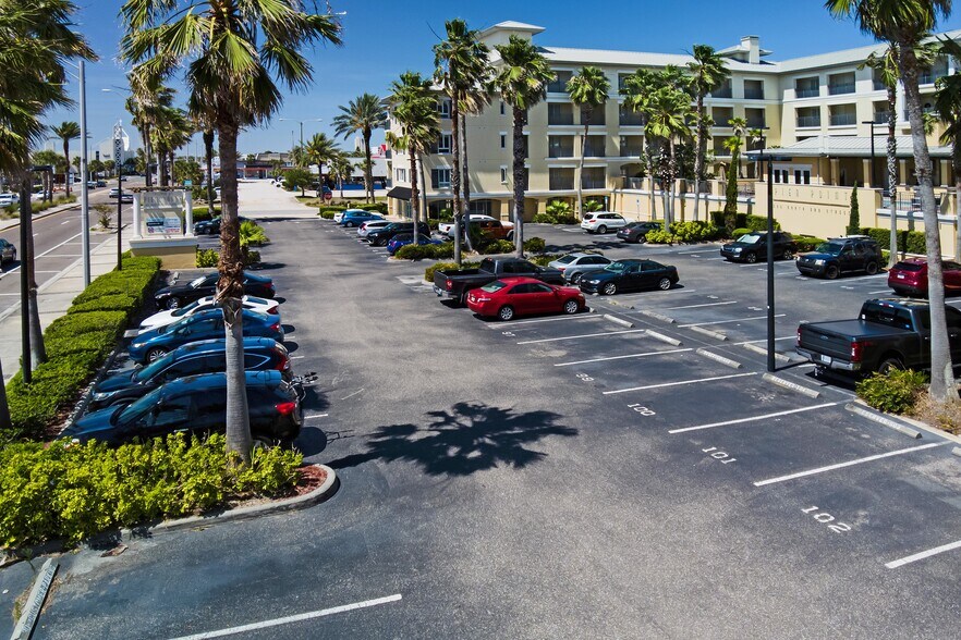 More Photos Of 525 3rd St N, Jacksonville Beach Apartments For Lease