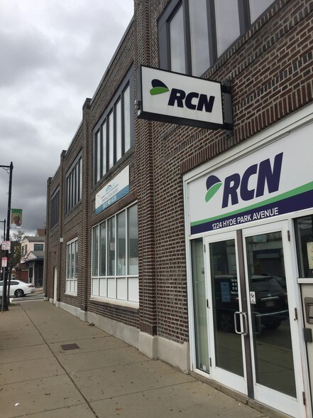 More Photos Of 1224 Hyde Park Ave, Hyde Park Loft Creative Space For Lease