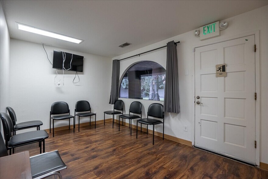 More Photos Of 1050 Las Tablas Rd, Templeton Medical For Sale