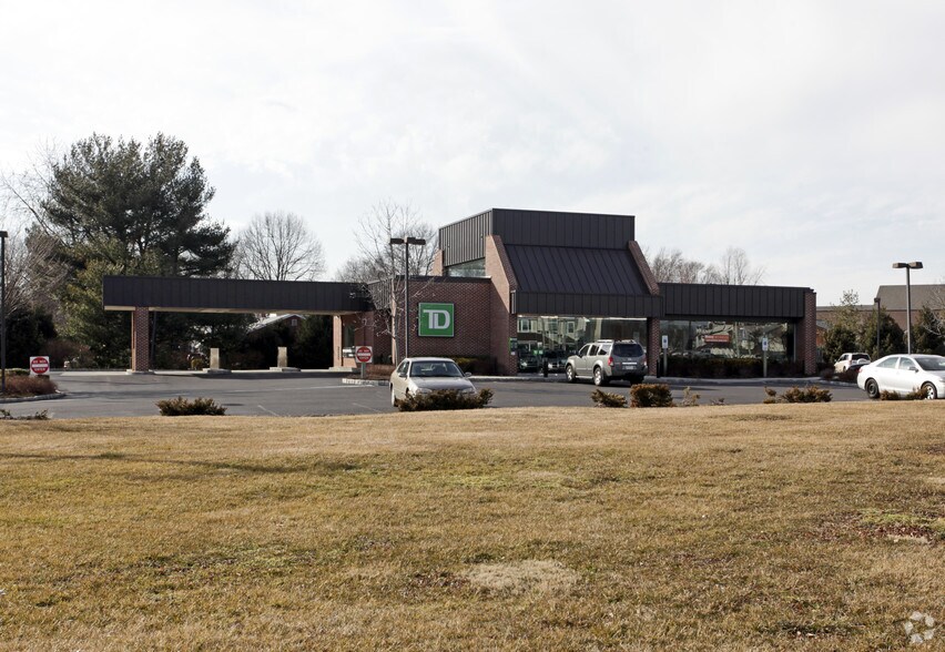 More Photos Of 9996 Haldeman Ave, Philadelphia Bank For Sale