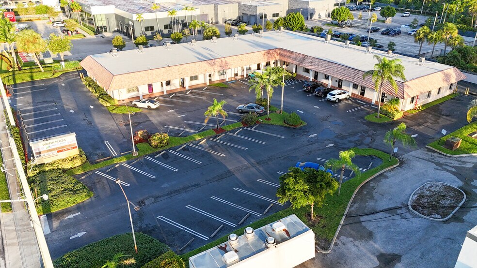More Photos Of 5301-5323 Lake Worth Rd, Lake Worth Freestanding For Sale