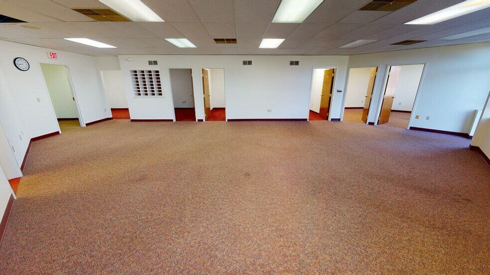 More Photos Of 999 Berkshire Blvd, Wyomissing Office For Lease